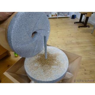 Salzburger MH 8 moulin manuel avec pierre naturelle